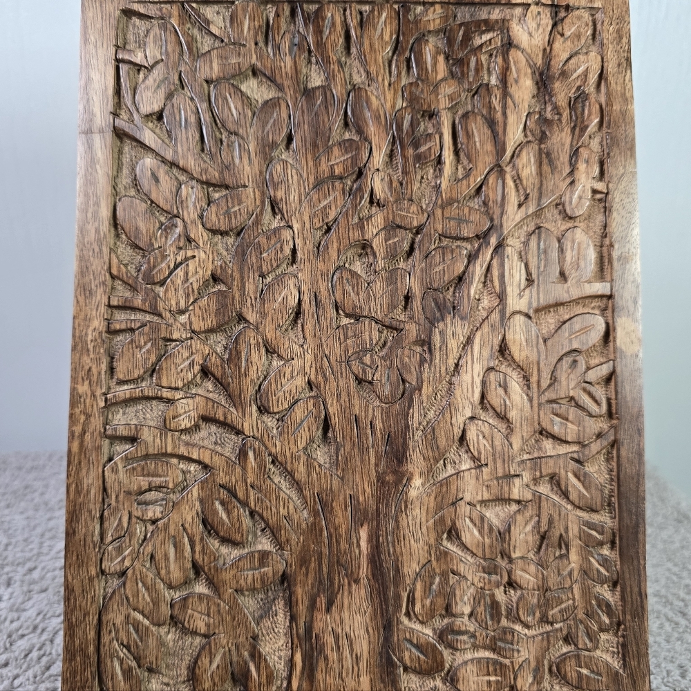 Carved Wooden Book Stand - Picture 4 of 12